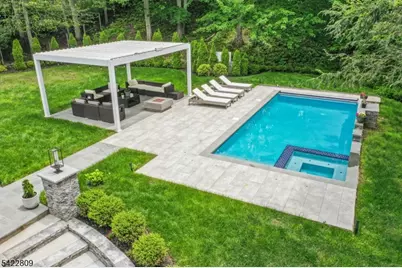 290 Long Hill Dr, Millburn, NJ 07078 - Photo 30