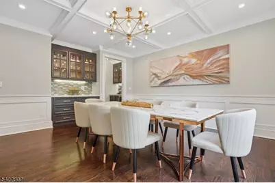 290 Long Hill Dr, Millburn, NJ 07078 - Photo 4