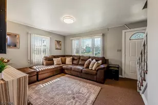 1302 Bower St, Linden, NJ 07036 - Photo 4