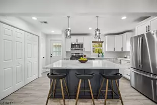 126 Greenbrook Rd, Green Brook Township, NJ 08812 - Photo 12