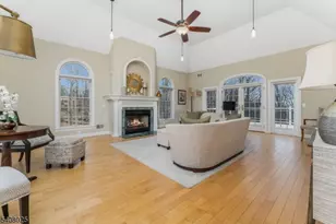 6 Bluebird Ct, Raritan Township, NJ 08822 - Photo 10