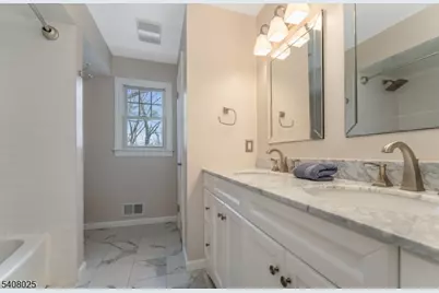 6 Bluebird Ct, Raritan Township, NJ 08822 - Photo 28