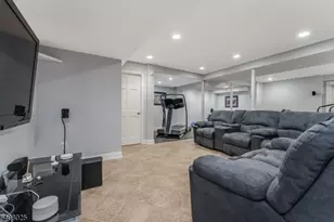 6 Bluebird Ct, Raritan Township, NJ 08822 - Photo 34