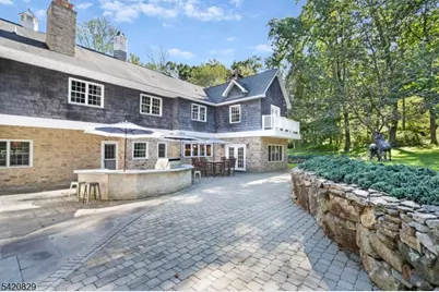3 Laurel Ln, Chester, NJ 07930 - Photo 4