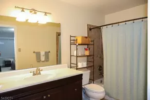 332 Greenbriar-Unit, Union Township, NJ 07083 - Photo 18