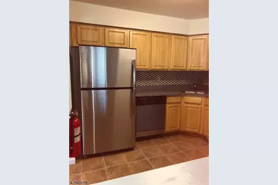 5 Mount Vernon Sq #5, Verona, NJ 07044 - Photo 1