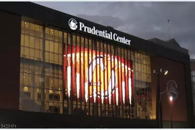 15-19 Tichenor Ln #403, Newark, NJ 07114 - Photo 12