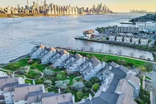 8C Cove Ln, North Bergen Twp., NJ 07047 - Photo 32