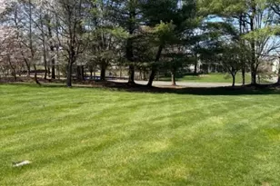 204 Red Crest Ln, Branchburg Township, NJ 08876 - Photo 14