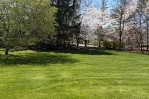 204 Red Crest Ln, Branchburg Township, NJ 08876 - Photo 16