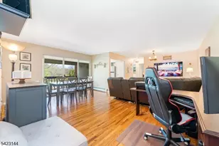 50 Deanna Dr Unit, Hillsborough Township, NJ 08844 - Photo 6