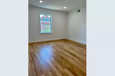 137-139 Court St, Elizabeth, NJ 07206 - Photo 16