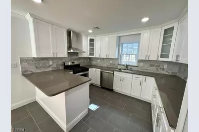 137-139 Court St, Elizabeth, NJ 07206 - Photo 10