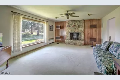 1 Scarlet Oak Rd, Tewksbury Township, NJ 07830 - Photo 16