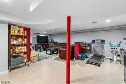 1334 Barbara Ave, Union Township, NJ 07083 - Photo 28