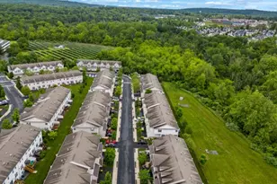 79 Autumn Ln, Montgomery Township, NJ 08558 - Photo 4