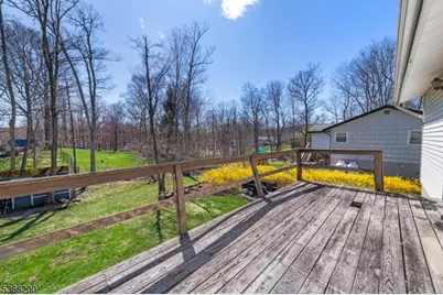 6 Jay Rd, Vernon, NJ 07422 - Photo 8