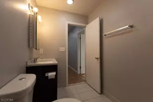 158 Terrace Ave, Jersey City, NJ 07307 - Photo 16