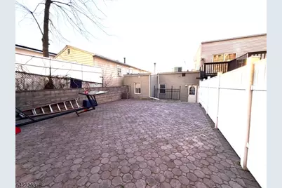 158 Terrace Ave, Jersey City, NJ 07307 - Photo 20