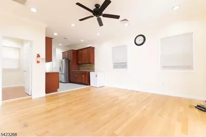 158 Terrace Ave, Jersey City, NJ 07307 - Photo 4