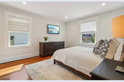 115 Park St, Montclair, NJ 07042 - Photo 28