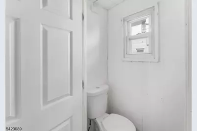 175 Duer St, North Plainfield, NJ 07060 - Photo 6