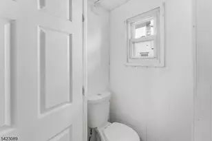 175 Duer St, North Plainfield, NJ 07060 - Photo 6