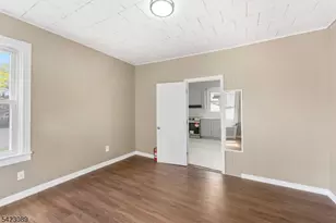 175 Duer St, North Plainfield, NJ 07060 - Photo 8