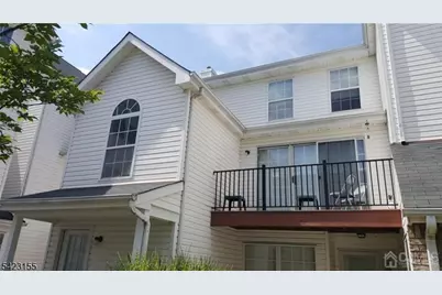 813 Plymouth Rd, North Brunswick Township, NJ 08902 - Photo 2