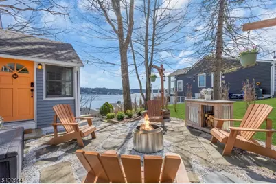 14 Bass Rock Rd, Hopatcong, NJ 07843 - Photo 8