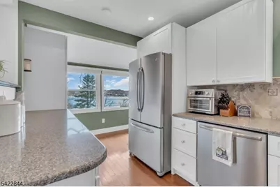 14 Bass Rock Rd, Hopatcong, NJ 07843 - Photo 14