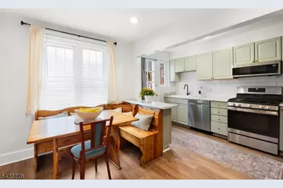 15 A Parkway Village, Cranford Township, NJ 07016 - Photo 6