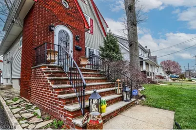 544 W Meadow Ave, Rahway, NJ 07065 - Photo 2