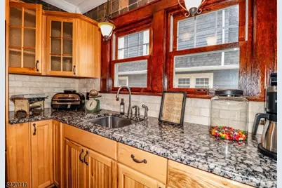 544 W Meadow Ave, Rahway, NJ 07065 - Photo 14