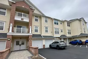 2303 Neville Ct, Franklin Township, NJ 08873 - Photo 2