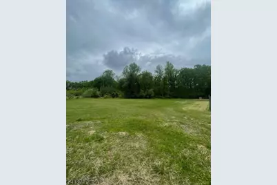 47 Britten Rd, Chatham Township, NJ 07935 - Photo 2