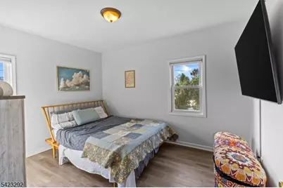 190 Stevens Ave, Cedar Grove, NJ 07009 - Photo 32