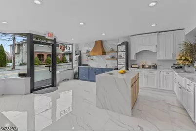 190 Stevens Ave, Cedar Grove, NJ 07009 - Photo 8