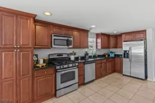 190 Stevens Ave, Cedar Grove, NJ 07009 - Photo 30