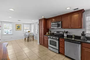 190 Stevens Ave, Cedar Grove, NJ 07009 - Photo 28