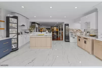 190 Stevens Ave, Cedar Grove, NJ 07009 - Photo 14