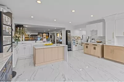 190 Stevens Ave, Cedar Grove, NJ 07009 - Photo 10