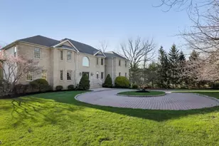 156 Washington Dr, Watchung, NJ 07069 - Photo 2