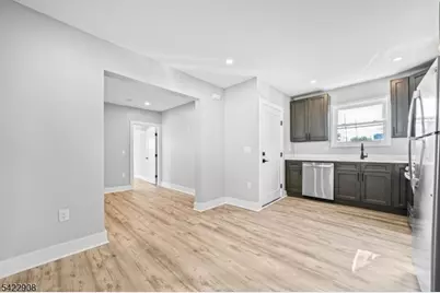 100 Kansas St #1, Hackensack, NJ 07601 - Photo 6