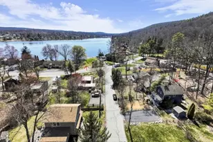 7 Shadowy Ln, West Milford, NJ 07480 - Photo 2