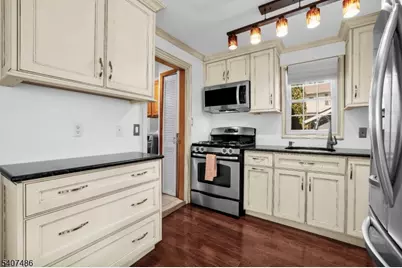 7 Shadowy Ln, West Milford, NJ 07480 - Photo 8