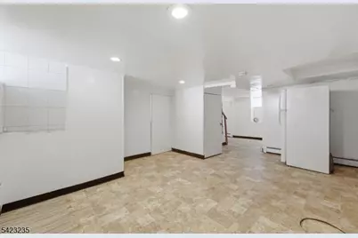 35 Bedford St, East Orange, NJ 07018 - Photo 26