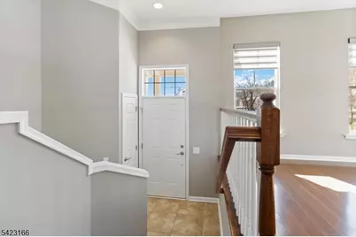 7 Maple Ave #6, Morristown, NJ 07960 - Photo 2