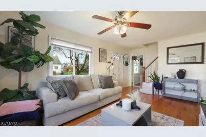 353 E Grant Ave, Roselle Park, NJ 07204 - Photo 6