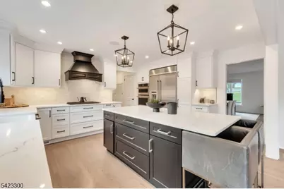 16 E Greenbrook Rd, North Caldwell, NJ 07006 - Photo 8